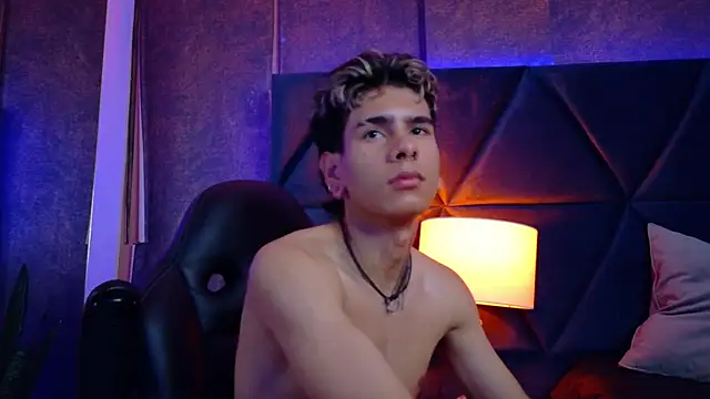 XXX chat uživo modela Bel_Sebu