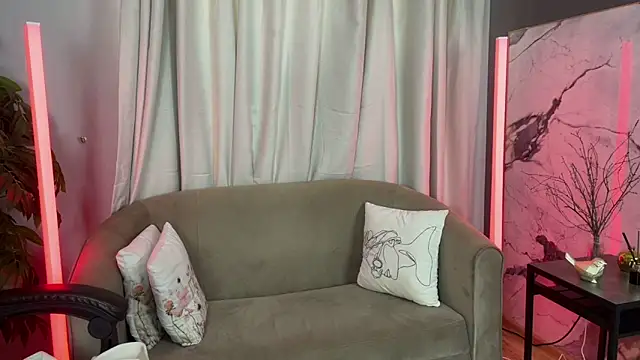 Tiana_BelleのライブXXXチャット