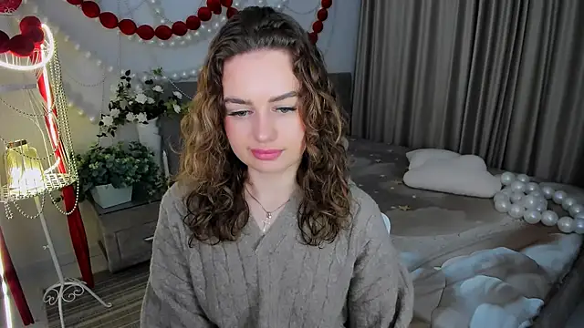 MiracleCurly live XXX chat