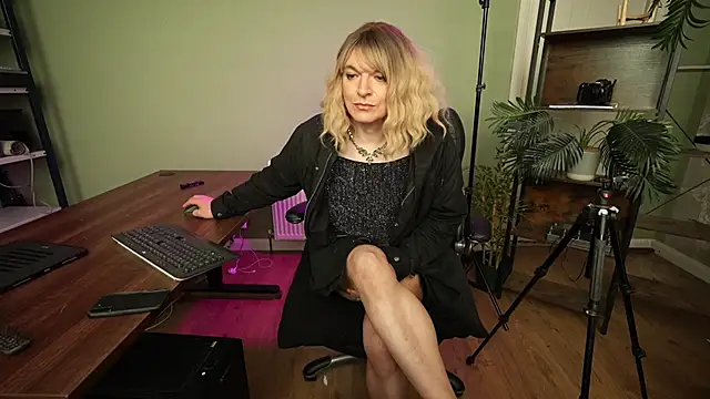 Živý XXX chat JessicaNylonQueen