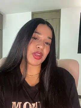 Chat XXX en directo de Aitana98_