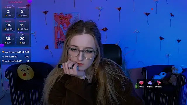 luna_berryy: απευθείας συνομιλία ΧΧΧ