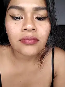 Chat XXX en directo de Karin_39