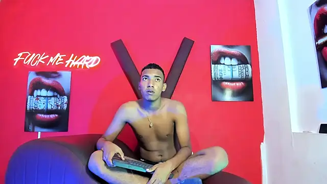 Pertunjukan Kamera Web BLACK_BOYS1