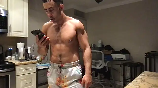 BigGuyMuscleのライブXXXチャット