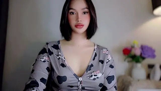 Anna_HollyDoll webcam show