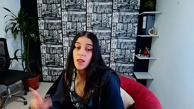 XXX chat uživo modela DanielaMonroe