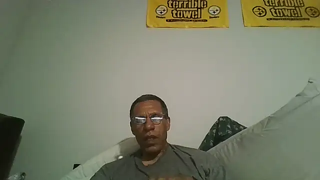 swimmer2496's Live XXX Chat