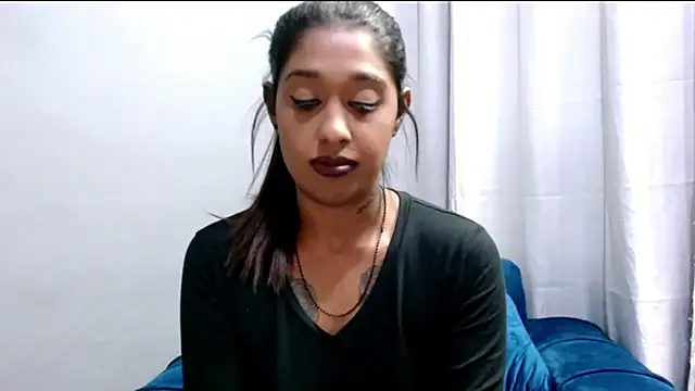 Lisaabrown_のウェブカメラショー