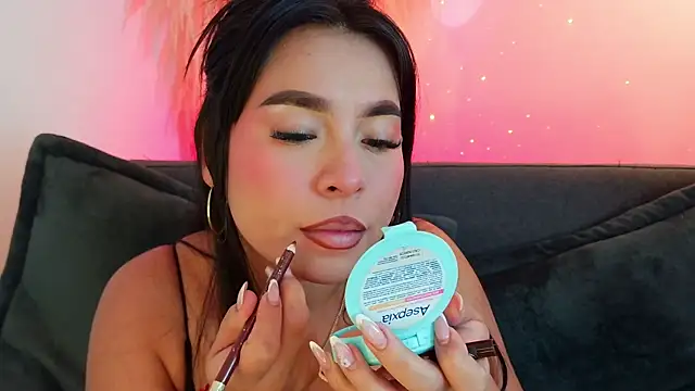 mia_roux1 Obrolan Langsung XXX