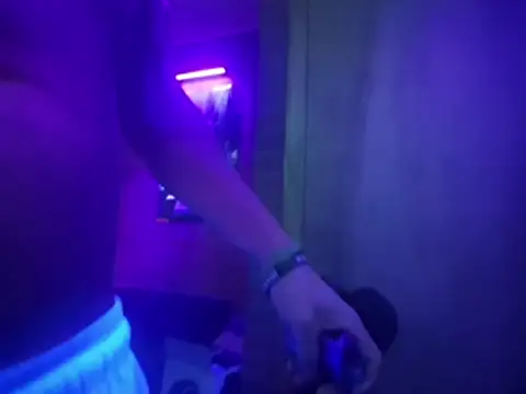 โชว์เว็บแคมของ chronic_vibez