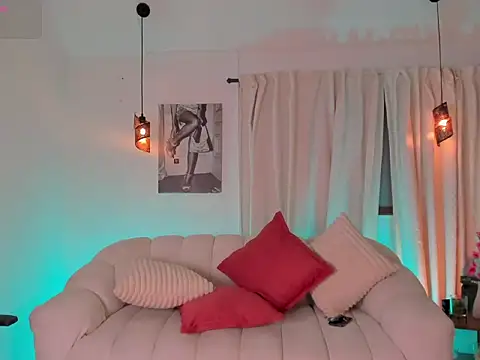 Chatroom XXX en direct de MaraVelvett