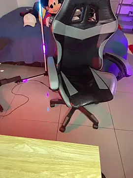 โชว์เว็บแคมของ zamir333