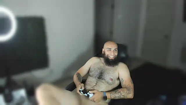 MastaWolfy's Webcam Show