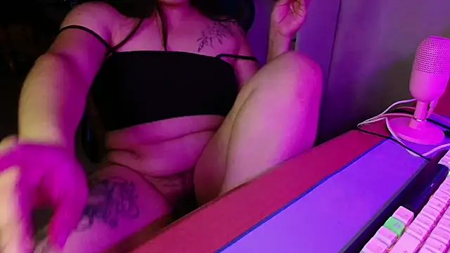 SmokyDee 现场XXX聊天