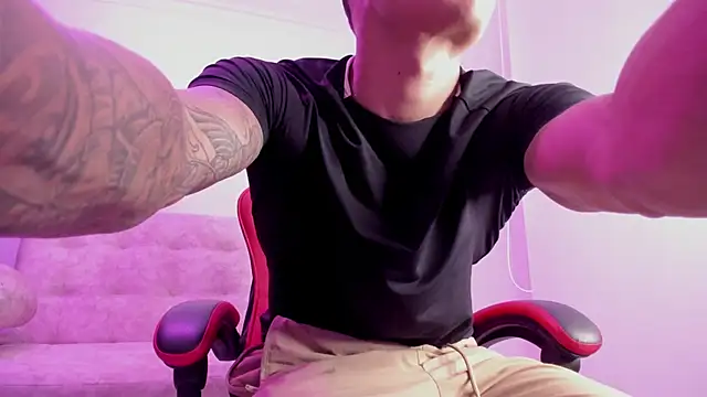 Pokazy przed kamerką – DavisFirb