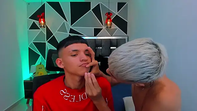 Juan_Nd_Steven live XXX chat