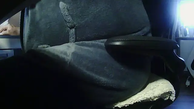 Pokazy przed kamerką – suedel65