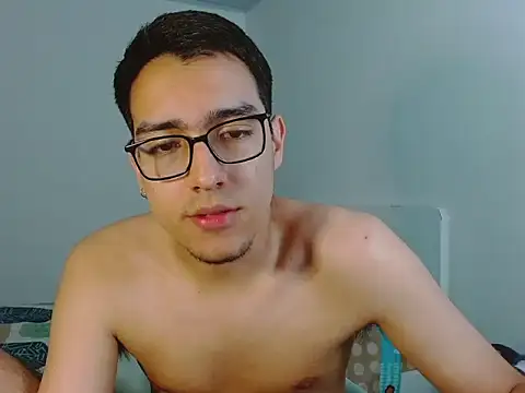 NickFin webkamerás műsora