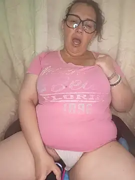 _Saraqueen Chat XXX live