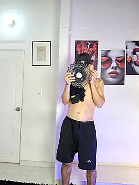 royalgirls_x's Webcam Show