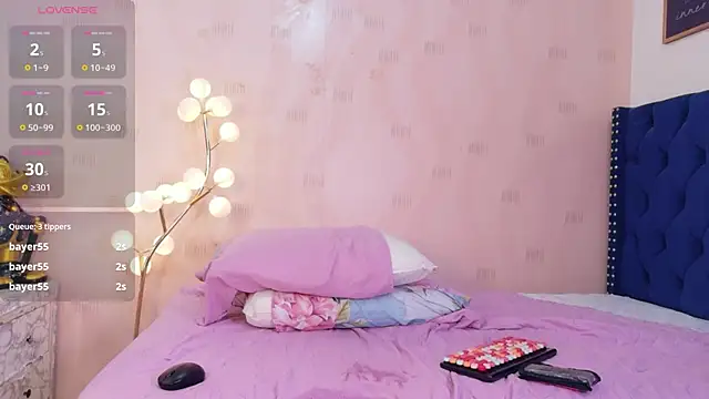 Živý XXX chat littleebonymommy