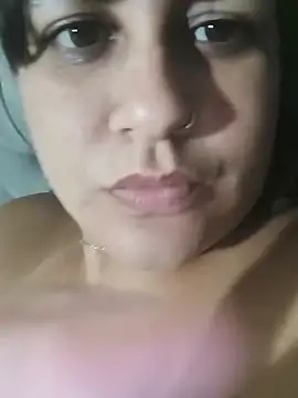 Show de Luna-elle na webcam