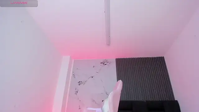 chloesagee: вебкам-шоу