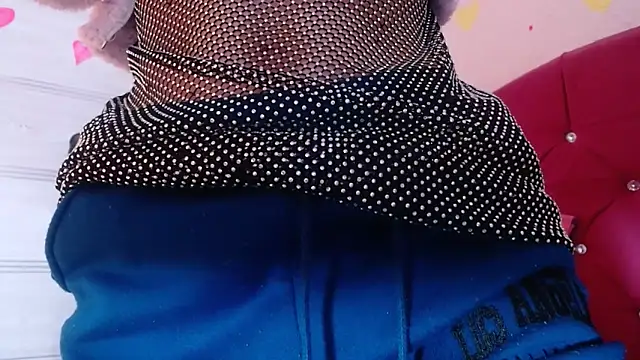 دردشة Ariasmithog الجنسية المباشرة