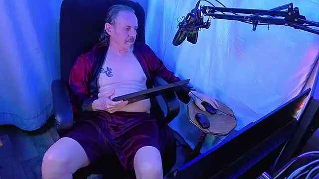 Czat XXX na żywo – Richy__Rich_