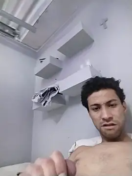 AlejandreBy – Live XXX-chat