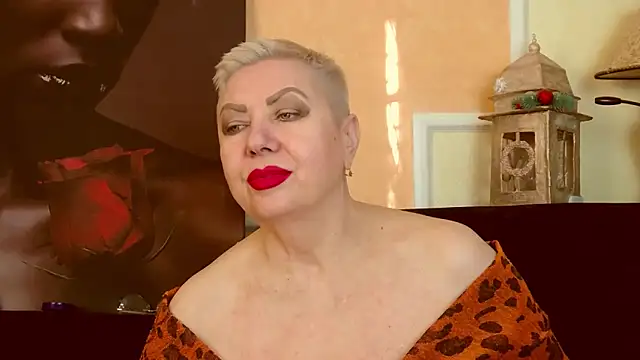 LadyPosh webcam show