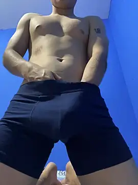 Pier_bellako69 élő XXX-chatje