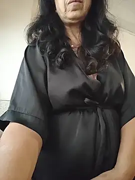 دردشة NakedMILFx الجنسية المباشرة