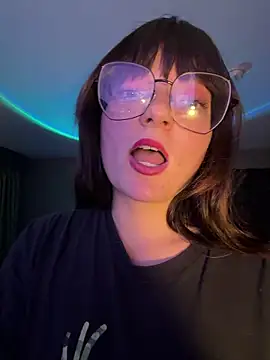 Chatroom XXX en direct de urpuppymoon