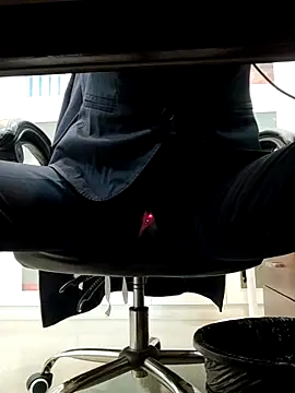 XXX chat uživo modela WHUANUOZANYTO