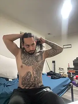 Longmoney444's Webcam Show