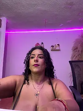 ariadna_cooper webcam show