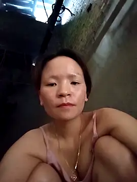 Girl-l 网络视讯表演