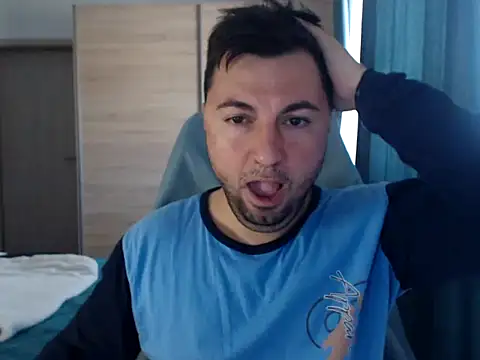 HankMalone webcam show