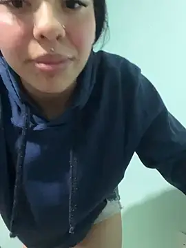 Xiiki Adlı Modelin Web Kamerası Şovu