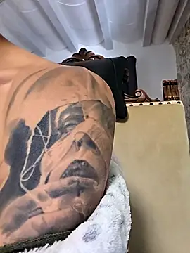 kylie_blckのライブXXXチャット