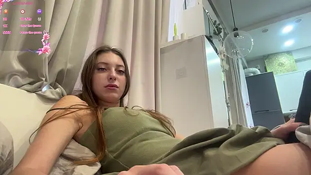 selena_favn's Webcam Show