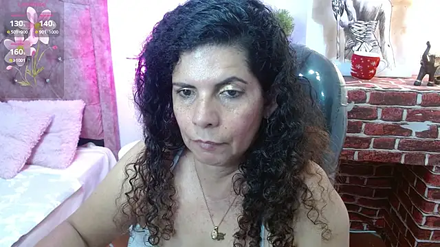 sila_bolum's Webcam Show