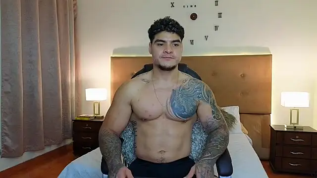 Chatroom XXX en direct de Steven_Velez