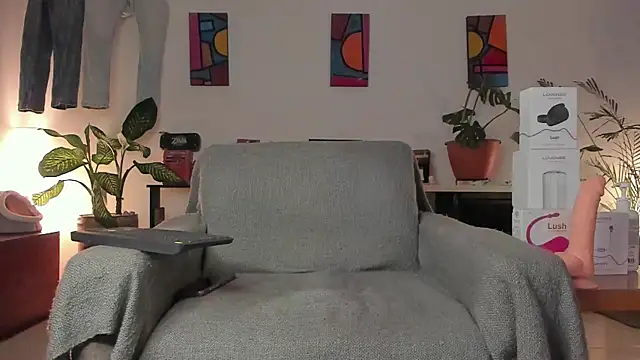 TatoKat 网络视讯表演