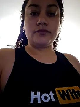 Živý XXX chat honeeyyy_pot