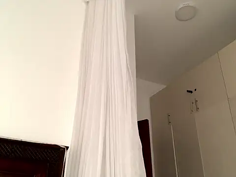 madell's Webcam Show