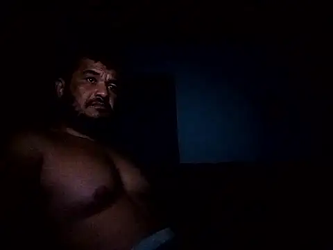 tarra122 即時 XXX 聊天