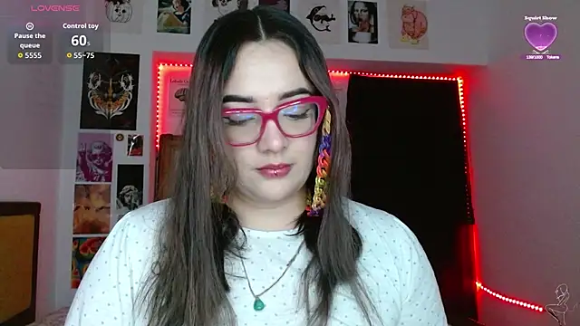 Nova-Satela Chat XXX live